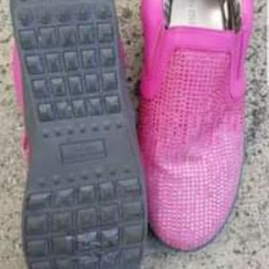 Kenneth kole sneakers